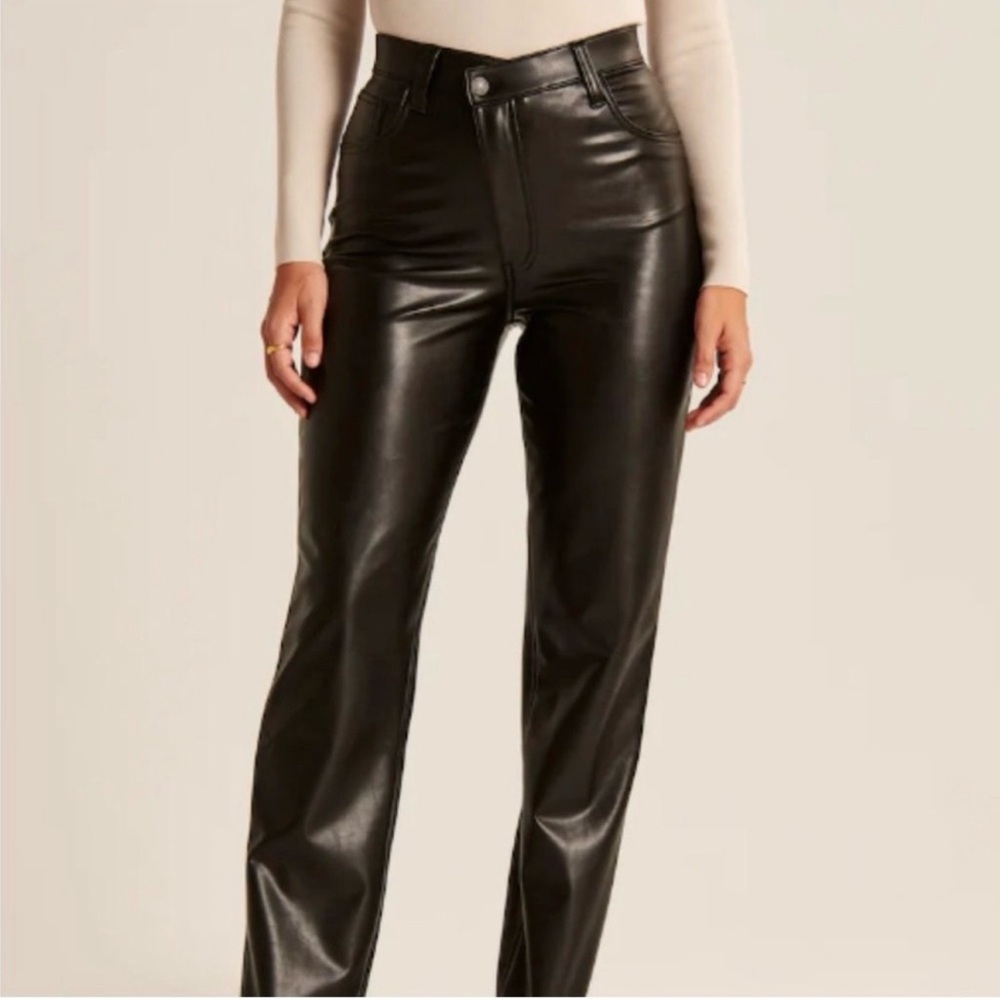 Abercrombie & Fitch Black Vegan Leather 90s straight criss cross front 31/12s